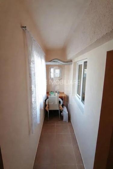 Apartament o camera în zona STRAZII SOBARILOR - 2