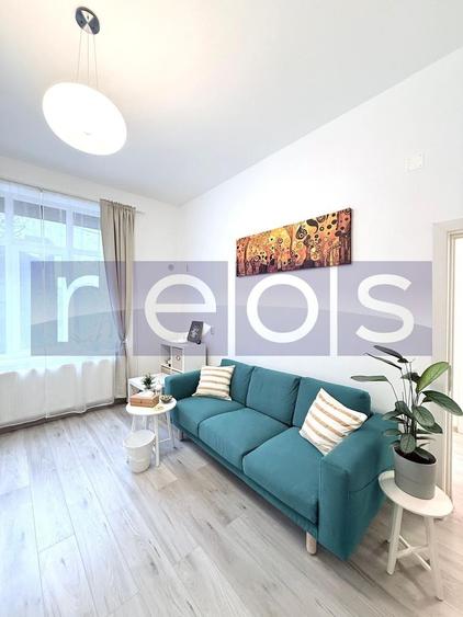 DE VANZARE 2 CAMERE IN VILA P+2 + BOXA + 2 BAI - CENTRALA - VICTORIEI - 3