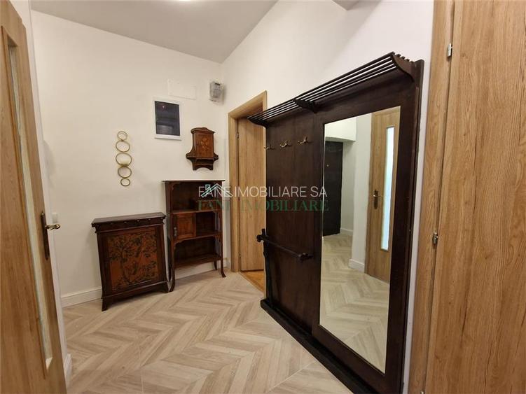 Inchiriere apartament 4 camere Eminescu Polona - 12