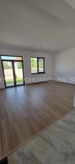 Vilă elegantă cu 4 camere în Prelungirea Ghencea - 18