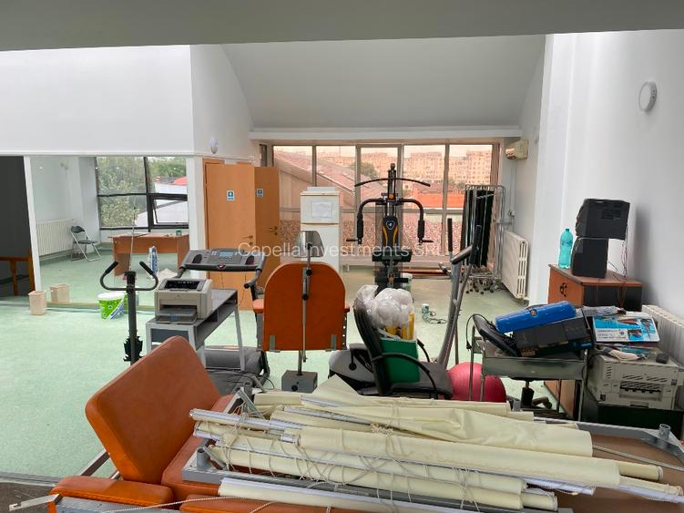 BIROURI/CABINETE MEDICALE  MOBILATE-Pretul include toate utilitatile - 11