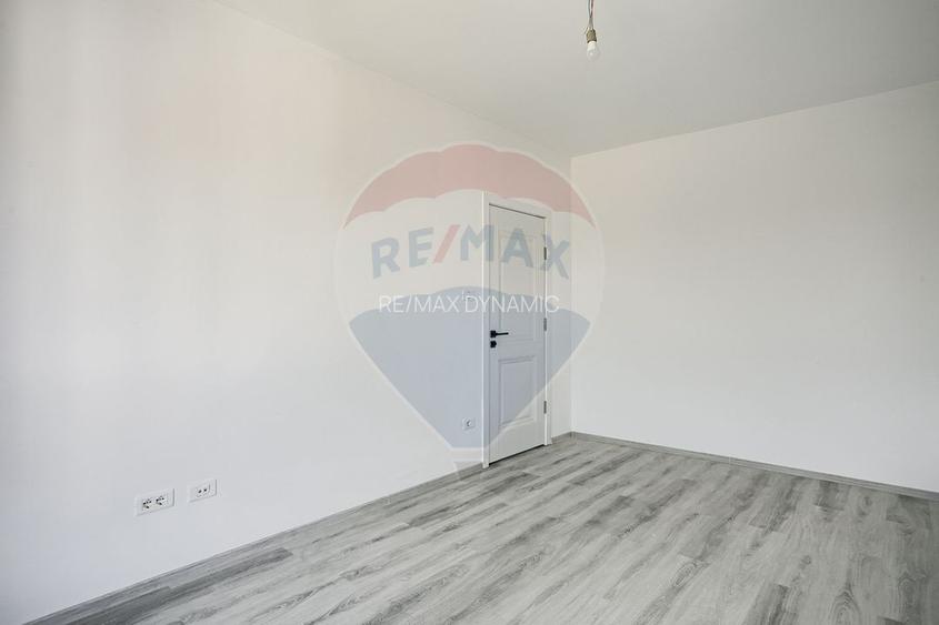 Apartament Nou 3 camere de vânzare  zona Gradiste - 8