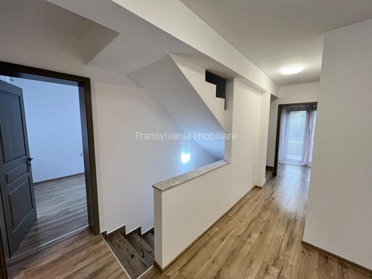 Casa cu 7 camere | 3 balcoane | Garaj | 220 mp + 80 mp curte | Cartier Panorama - 16