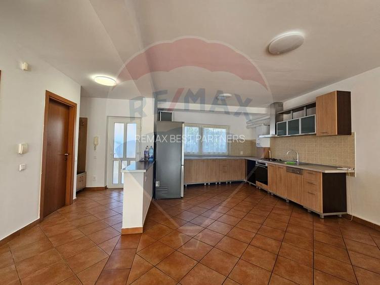 0 % COMISION - Casa/birou de inchiriat -  4 camere - Buna Ziua - 2