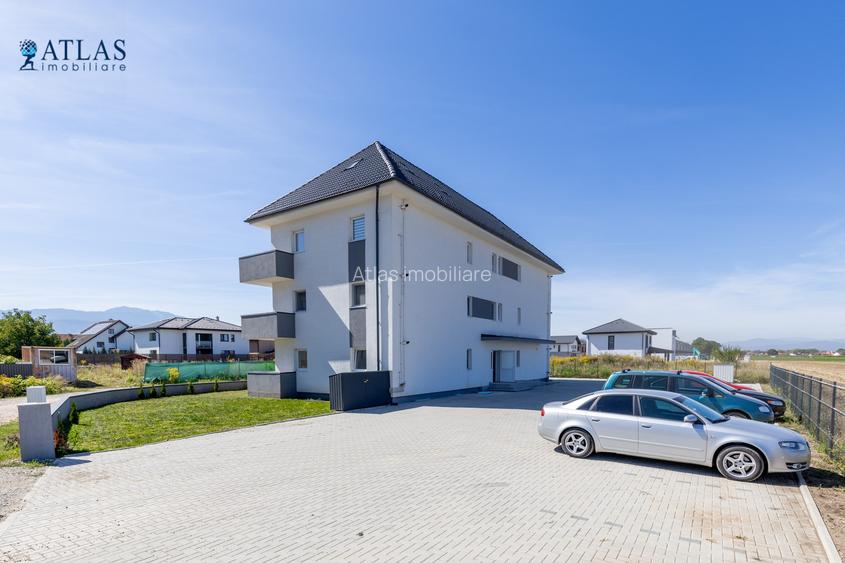 Garsonieră deosebita la mansarda, 34 mp, terasa, parcare, panorama Piatra Mare - 3