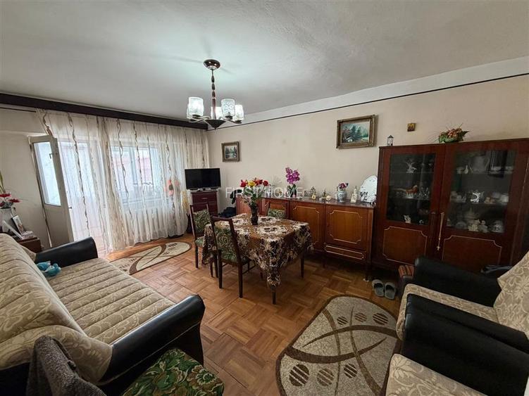 Apartament 2 camere , 59mp, etaj 3 /4 B-dul Garii - 3