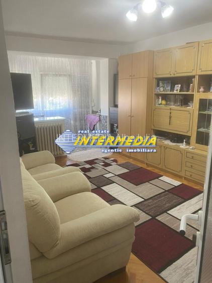 Apartament 3 camere 66 mp decomandat de vanzare Cetate - 6