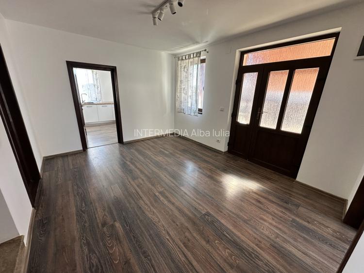 CASA NOUA 5 CAMERE I DE INCHIRIAT I CETATE I ALBA IULIA I NEMOBILATA I - 8