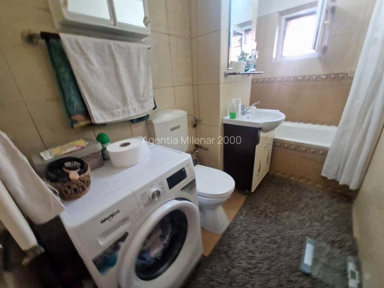 zona Aradului bloc izolat termic, foarte bine impartit, pe doua parti,  mobilat - 23