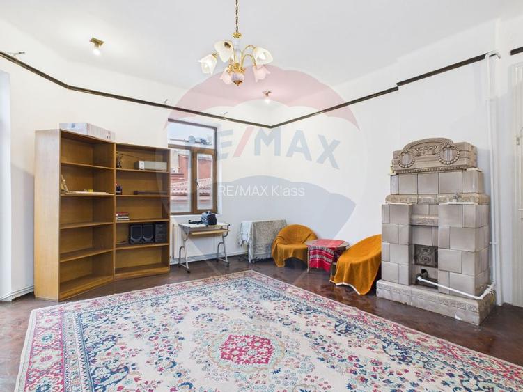 Apartament de vanzare in vila in centrul capitalei - 2