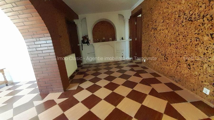 Vanzare proprietate - casa si teren  Voinesti Dambovita - 26