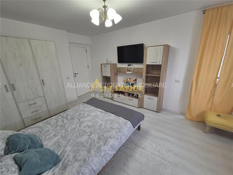 Aparatorii Patriei Garsoniera de inchiriatSector 4 - 8