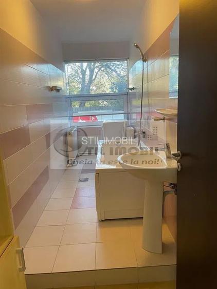 Apartament 2 camere Podul de Fier--580euro - 4