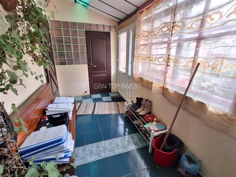 Casa cu doua apartamente garaj pivnita in Cisnadie - 21