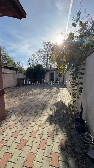 Proprietate de vanzare situata la 10 minute de Piata Victoriei - 2