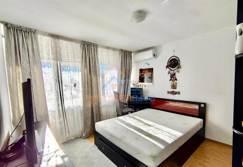 Vila individuala,  curte proprie, Aparatorii Patriei - 9