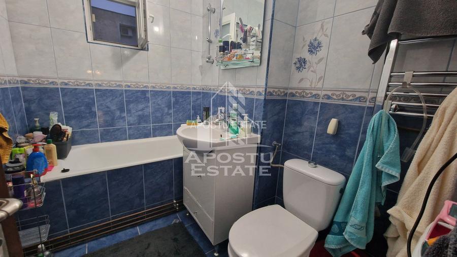 Apartament cu 3 camere, 2 bai, centrala proprie,  zona Lipovei - 6