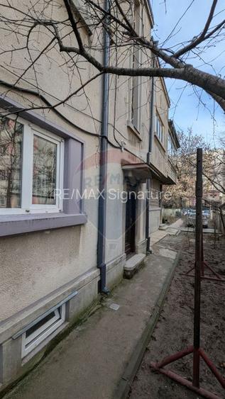 Vânzare Casă / Vilă cu 11 camere  în zona Iancului - 50