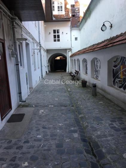 Casă Centrul Istoric Brașov, lipit Strada Sforii + business turistic activ - 16