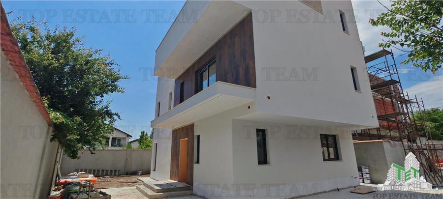 Vila exclusivista, 4 camere, incalzire in pardoseala, finisaje premium, 380V, la