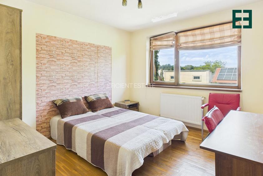 Vilă cu 6 camere - Zona Subcetate - Arad - 32