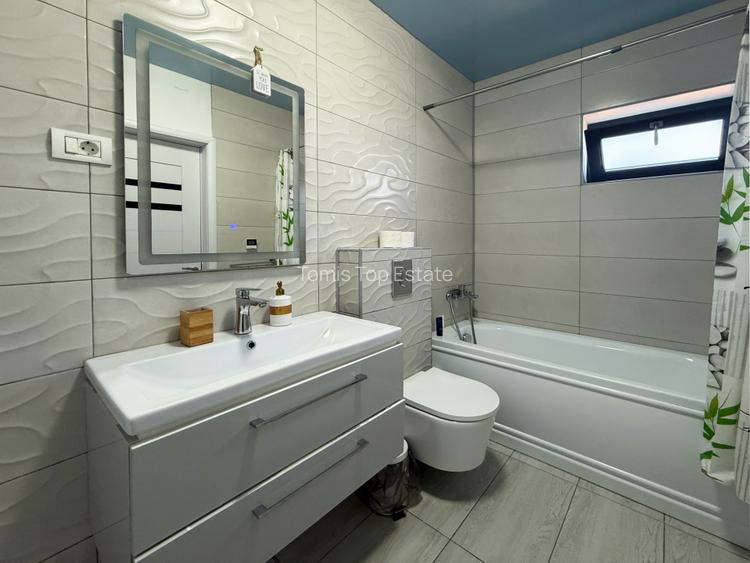 Mamaia-Sat, Vila modernă, mobilata si utilata complet, 15 camere - 8