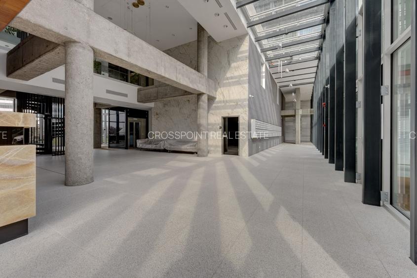 Up-Site / Vedere liberă / Complex cu piscină și spa - 13