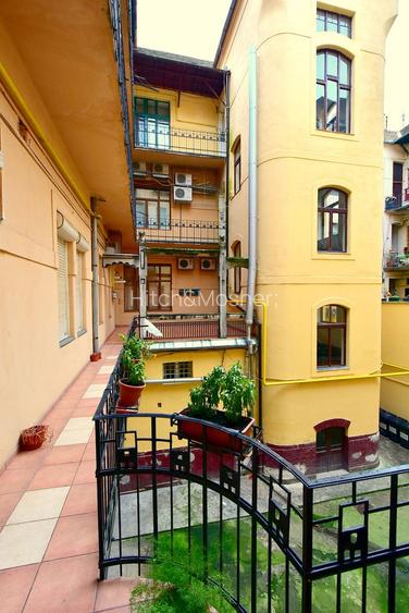 Apartament cu 3 camere in zona Ultracentrala - Piata Victoriei - 21