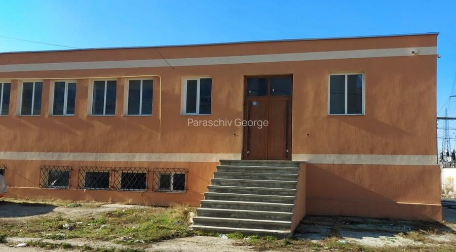 Teren + clădire de vânzare - 2