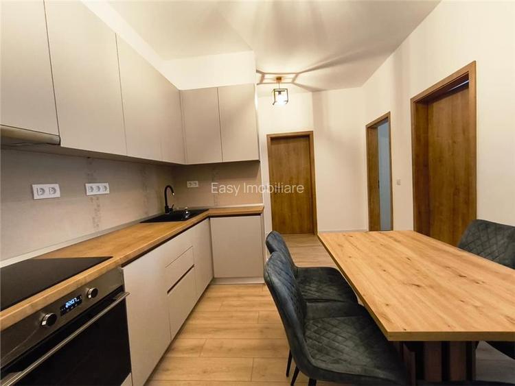 Apartament Ultra Central Bloc Nou Etaj Intermediar Loc de Parcare Subteran - 2