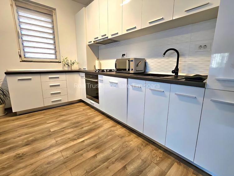 BLOC NOU! Ansamblul rezidențial Iris:2 + 1 cam. (birou), 62 mp. utili + 2 terase - 8