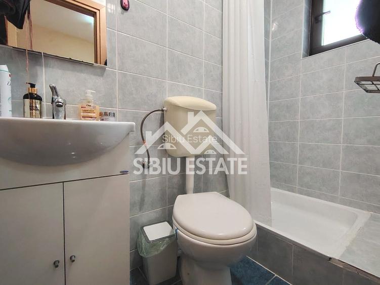 Casa de inchiriat Sibiu, 4 camere 2 bai - 9