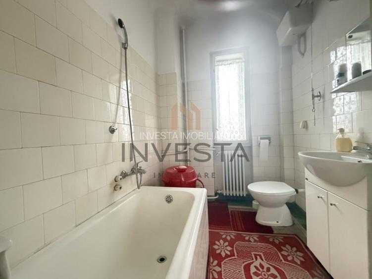 Casa spatioasa de vanzare cu front 27 ml in zona Andrei Muresanu - 13
