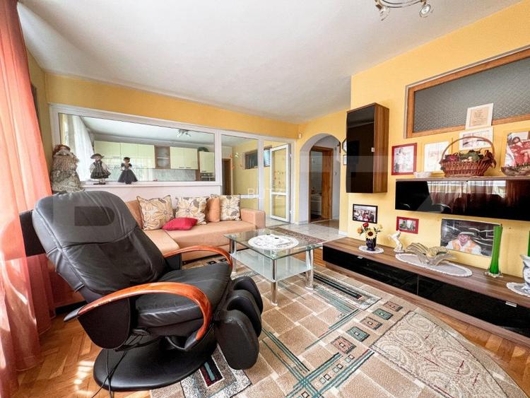 Vila deosebita de 534 mp, 1800 mp, terasa, Codlea  - 11