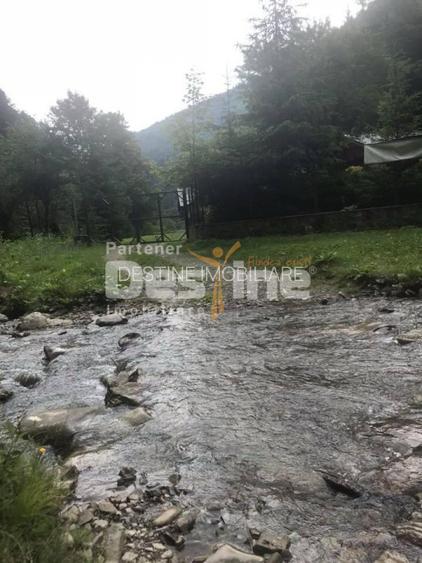 Pensiune montana cu 3200 mp teren in Bicaz, judet Neamt - 10