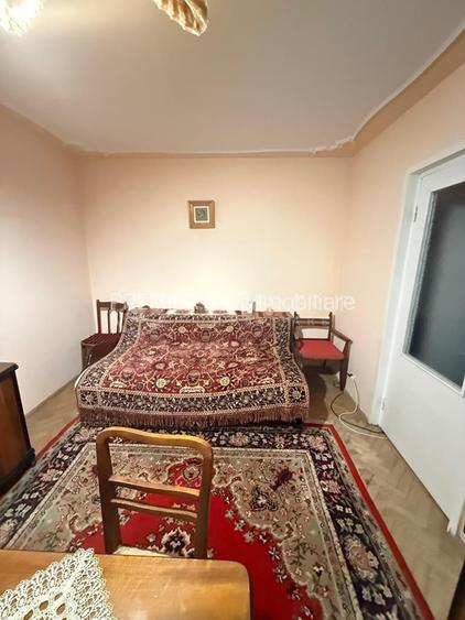 Etaj intermediar! Apartament 3 camere 73mp cu balcon Tătărași, CT - 3