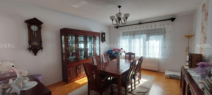 De vanzare imobil pentru birouri sau locuit-zona Budai - 11