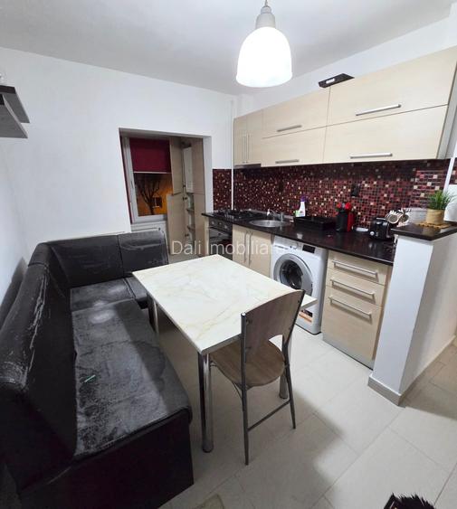 Apartament 2 camere decomandat de închiriat- Mihai Viteazu - 5