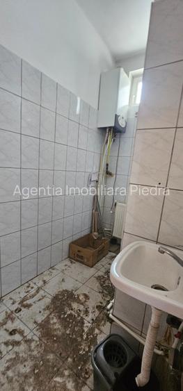 Inchiriez spatiu comercial situat in zona Mihai Viteazu,langa de Casa de Sanatat - 10