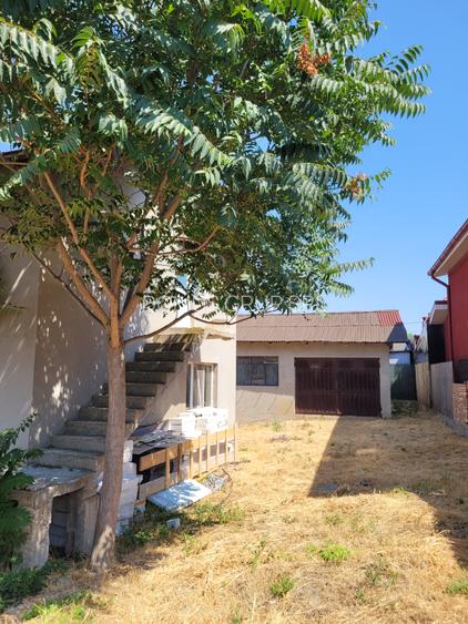 Oras Techirghiol – doua case tip duplex – aproape de centru - 6