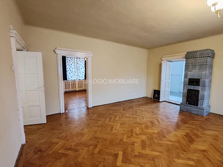 Apartament 3 camere pozitie deosebita zona Colinei - 2