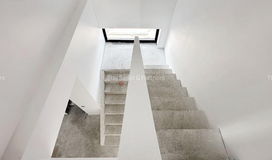 Priveliste Deosebita Zona Linistita - 10