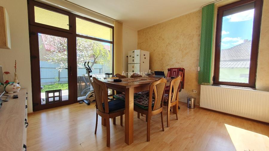 Proprietar vând casă individuală pe colț în zonă liniștită - 7