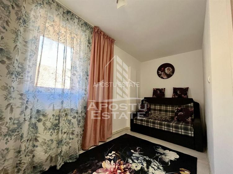 Casa la curte comuna, 4 camere, centrala proprie, complet renovata - 11