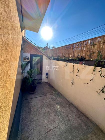 Apartament de 2 camere, 65mp, curte, loc de parcare, zona Rediu - 7