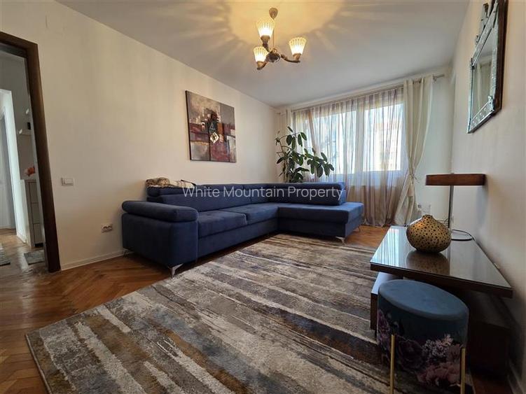 Apartament 3 camere cu priveliste zona Bd. Victoriei - 34