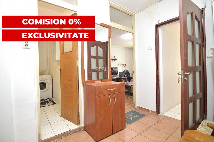 VANZARE GARSONIERA ZONA DECEBAL – METROU PIATA MUNCII - 25