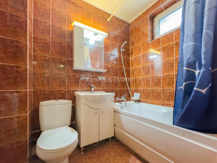 Apartament de vânzare cu 4 camere in Tomis Nord, Vedere parc, etaj 1 - 17