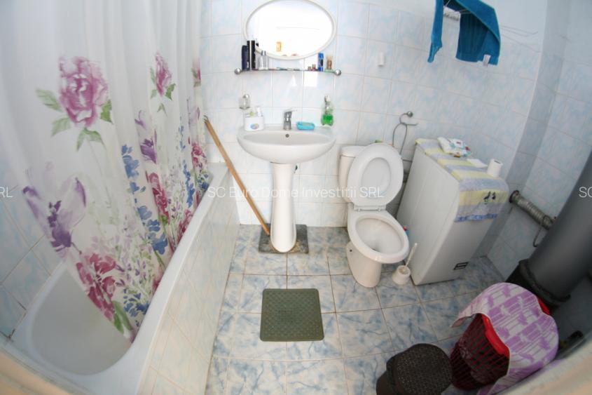 Casa si gospodarie tip sasesc in Bod langa Scoala si Primarie  - 10