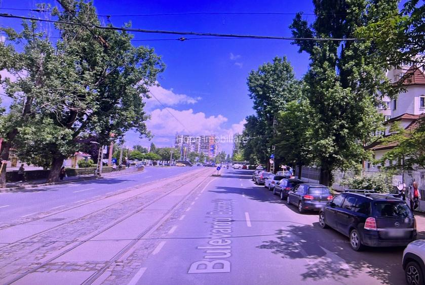 Bulevardul Basarabia-strada Carei-garsoniera - 3